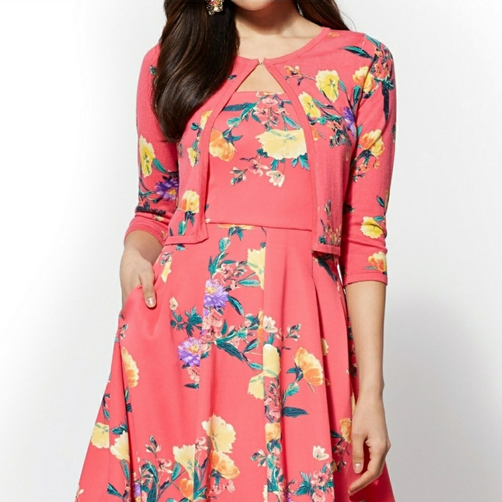 Beautiful Floral Strapless dress by New York and